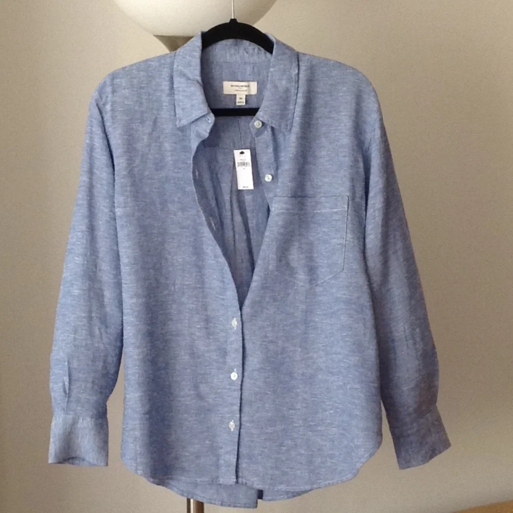 πβοΈπ Banana Republic - Shirt & Cropped Pants Set - Picture 2 of 9